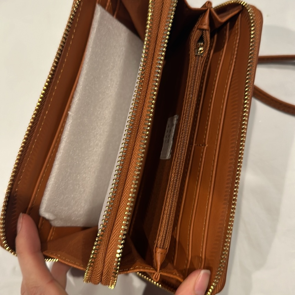 A New Day Tan and Cream Wristlet Wallet - Picture 5 of 7